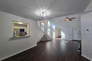 2961 N Bend Dr, Dallas, TX 75229 - Photo 2