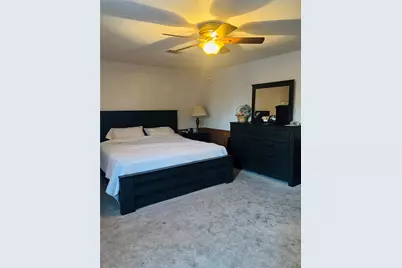 110 N Love Avenue, Florence, TX 76527 - Photo 26