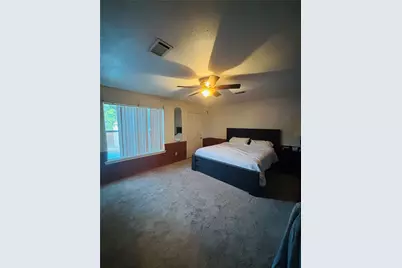 110 N Love Avenue, Florence, TX 76527 - Photo 18