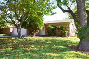 2515 N Shannon St, Sherman, TX 75092 - Photo 1