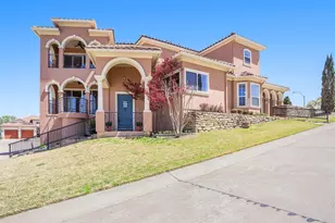 7713 Lakeview Cir, Fort Worth, TX 76179 - Photo 1