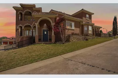 7713 Lakeview Circle, Fort Worth, TX 76179 - Photo 2