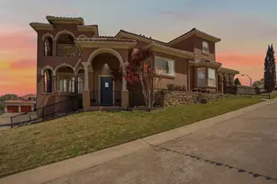 7713 Lakeview Cir, Fort Worth, TX 76179 - Photo 2