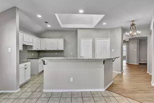 341 Windy Hill Ln, Fort Worth, TX 76108 - Photo 4