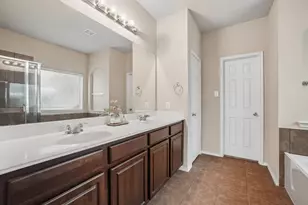 1400 Villa Paloma Blvd, Little Elm, TX 75068 - Photo 18