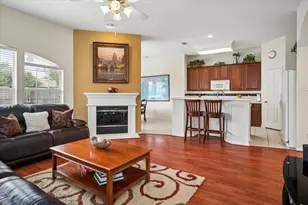 1537 Bosque Dr, Carrollton, TX 75010 - Photo 4