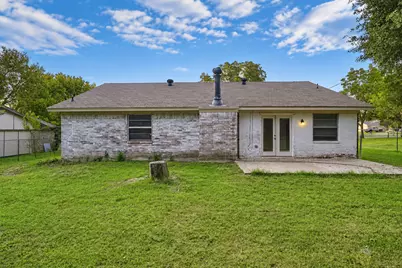 1008 Ivanhoe Street, Cleburne, TX 76033 - Photo 20