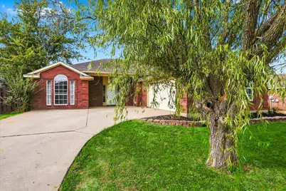 208 Cory Court, Krum, TX 76249 - Photo 2