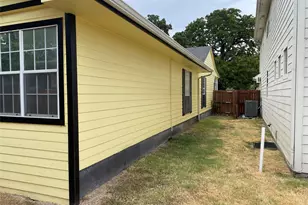 406 S Jefferson Street S, Irving, TX 75060 - Photo 26