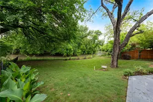 981 Parker Dr, Coppell, TX 75019 - Photo 1