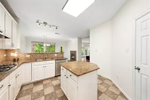 981 Parker Dr, Coppell, TX 75019 - Photo 12