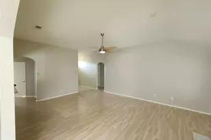 1101 Hidden Glade Dr, Mansfield, TX 76063 - Photo 6
