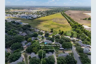 9604 Yellowstone Road, Waco, TX 76712 - Photo 40