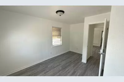 2005 Gorman Street, Dallas, TX 75223 - Photo 6