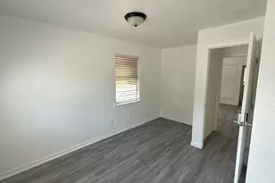 2005 Gorman St, Dallas, TX 75223 - Photo 6