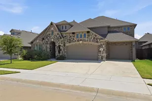 1003 Moss Grv Trl, Justin, TX 76247 - Photo 2