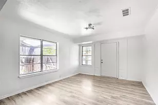 2009 S First St, Garland, TX 75041 - Photo 4