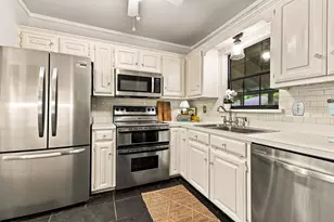 6000 Revere Pl, Dallas, TX 75206 - Photo 8
