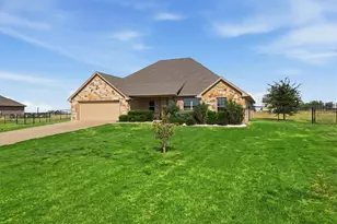 8600 County Rd 1229, Godley, TX 76044 - Photo 2