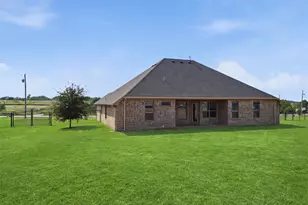 8600 County Rd 1229, Godley, TX 76044 - Photo 28