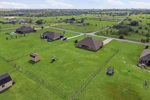 8600 County Rd 1229, Godley, TX 76044 - Photo 34