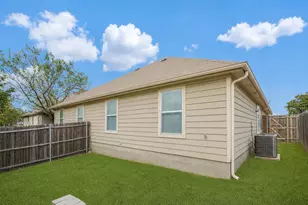 1114 Mulkey Ln, Denton, TX 76209 - Photo 12