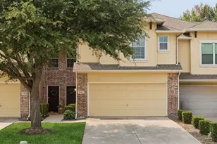 5351 Crimson Oaks Dr, Frisco, TX 75035 - Photo 2
