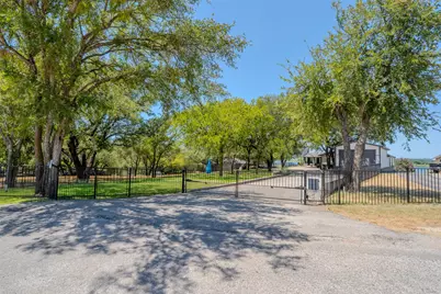 6371 Beacon Vista Circle, Granbury, TX 76049 - Photo 26