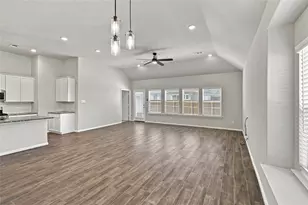 1345 Fox Gln Trl, Crowley, TX 76036 - Photo 6