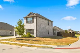 1345 Fox Gln Trl, Crowley, TX 76036 - Photo 40