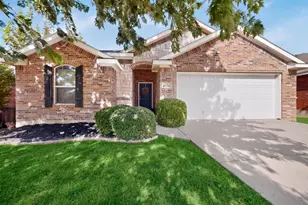 4724 Waterford Dr, Fort Worth, TX 76179 - Photo 2