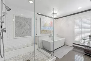 17020 Club Hill Dr, Dallas, TX 75248 - Photo 12