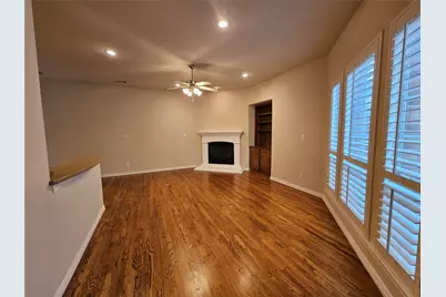 1009 Ricci Court, Irving, TX 75062 - Photo 10