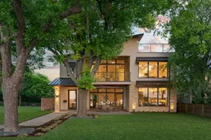9210 W Lake Highlands Dr, Dallas, TX 75218 - Photo 1