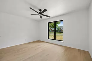 [Address not provided], Dallas, TX 75238 - Photo 16