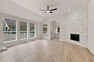 1401 Live Oak Ln, Savannah, TX 76227 - Photo 10