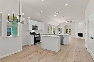 1401 Live Oak Ln, Savannah, TX 76227 - Photo 4