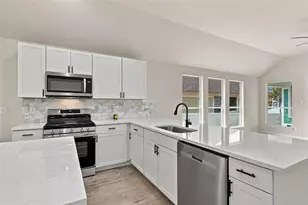 1401 Live Oak Ln, Savannah, TX 76227 - Photo 8