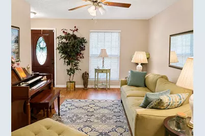3122 Lark Lane, Irving, TX 75062 - Photo 10