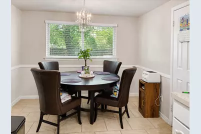 3122 Lark Lane, Irving, TX 75062 - Photo 8