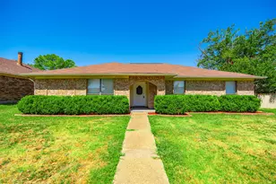 2517 Trenton Dr, Mesquite, TX 75150 - Photo 2