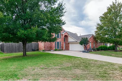 29 Chimney Rock Drive, Trophy Club, TX 76262 - Photo 4