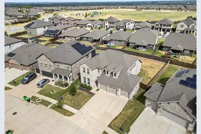 1501 White Water Way, Aubrey, TX 76227 - Photo 32