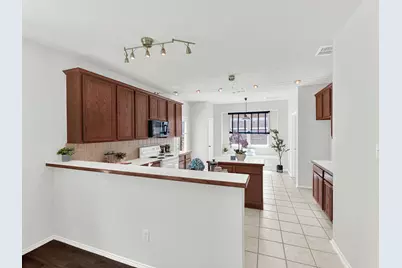 3726 Goose Creek Parkway, Garland, TX 75040 - Photo 8