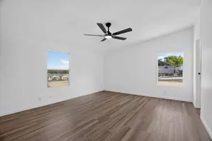 167 Blue Sky Ln, Springtown, TX 76082 - Photo 12