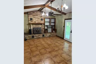 603 W 11th Street, Clarksville, TX 75426 - Photo 2