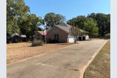 6703 Lejeune Court, Granbury, TX 76049 - Photo 2