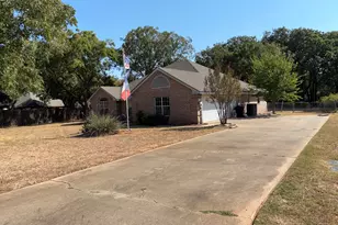 6703 Le Jeune Ct, Granbury, TX 76049 - Photo 2
