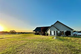 1000 Isa Wy, Tolar, TX 76476 - Photo 6