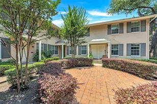 4721 Bradford Dr, Dallas, TX 75219 - Photo 2